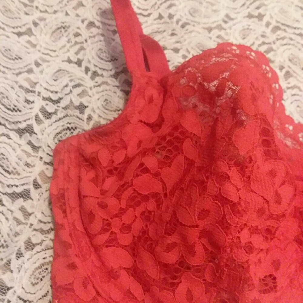 Victoria's secret "Very Sexy" red lace bra 36DD - Picture 4 of 6